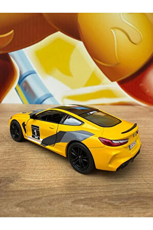 Bmw M8 Coupe Diecast Araba Kapıları Açılır Çek Bırak Bmw Model Araba 12CM