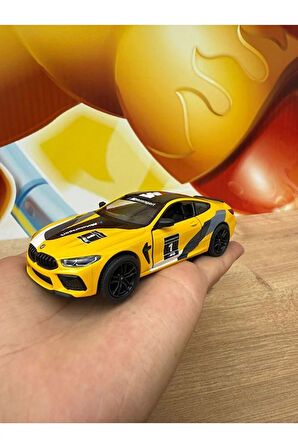 Bmw M8 Coupe Diecast Araba Kapıları Açılır Çek Bırak Bmw Model Araba 12CM