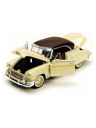 Motormax 1:24 1950 Chevy Bel Air Krem Model Araba