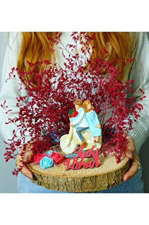 Sevgiliye Hediye Bisiklet Süren Sevgili Temalı Kuru Çiçekli Kütük Teraryum