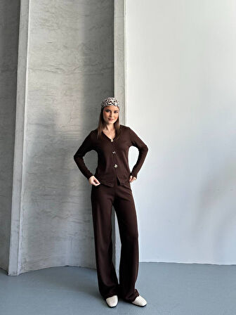 Düğme Detaylı Selanik Kumaş Takım