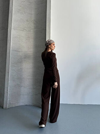 Düğme Detaylı Selanik Kumaş Takım