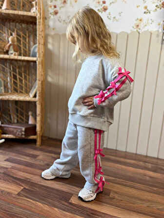 Cg Kids Gri Pembe Fiyonk Detaylı Kız Çocuk 3 iplik Alt Üst Takım Süper Kalite Kumaş (Geniş Kalıptır.)