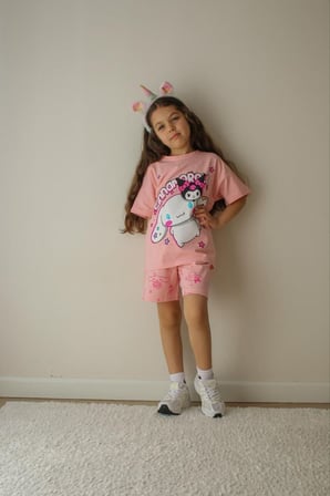 Cg Kids Kuromi ve Cinnamoroll Tshirt&Şort Kız Çocuk Alt Üst Süper Tarz Takım