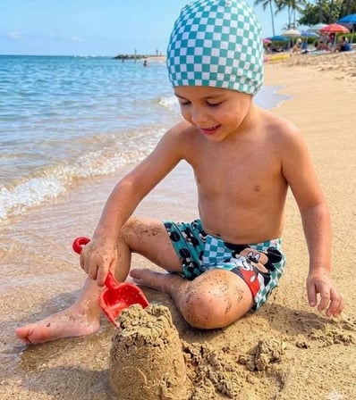 Cg Kids Erkek Çocuk Şapkalı Mayo Takımı Kalıbı Küçüktür Sorup Alabilirsiniz Veya 1 Beden Büyük Alabilirsiniz
