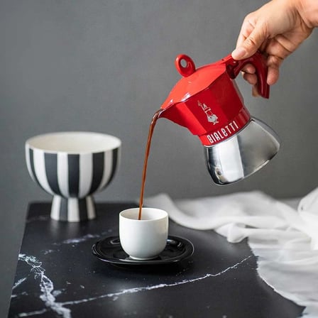 bialetti moka pot i̇ndüksiyon 2 cup kırmızı
