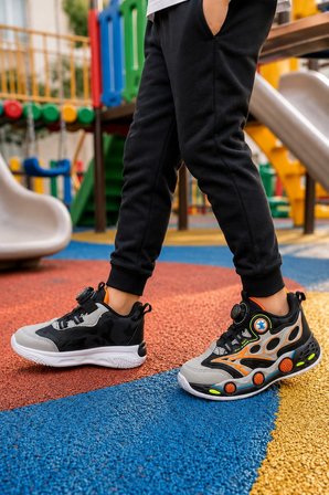 Rush Çocuk Günlük Işıklı Spor Ayakkabı Pratik Bağlama Detaylı Sneaker - Gri-Siyah