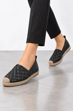 Teshin Kadın Kapitone Detaylı Espadril Babet Ayakkabı - Siyah