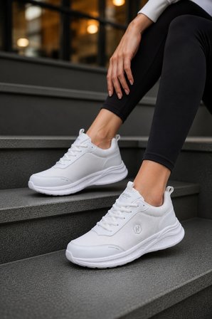 Nova Air Kadın Günlük Yürüyüş ve Spor Ayakkabı Hafif Sneaker - Beyaz