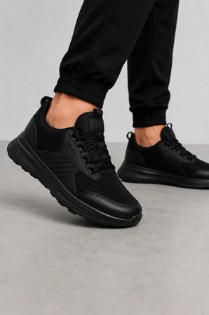 Supernova Erkek Günlük Spor Ayakkabı Sneaker – Hafif Tabanlı Rahat ve Modern Model Siyah