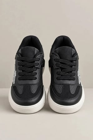 Zoom Çocuk Yıldız Detaylı Günlük Sneaker Rahat Tabanlı Bağcıklı Spor Ayakkabı - Siyah