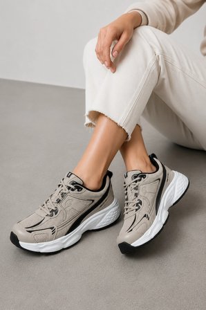 Milo Kadın Spor Ayakkabı - Ultra Rahat Köpük Tabanlı Günlük Sneaker - Bej