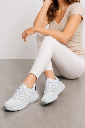 Otis Kadın Şerit Detaylı Spor Ayakkabı Hafif ve Rahat Günlük Sneaker - Beyaz