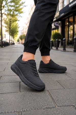 Quantum Erkek Günlük Spor Ayakkabı Rahat Tabanlı Bağcıklı Hafif Casual Sneaker - Siyah