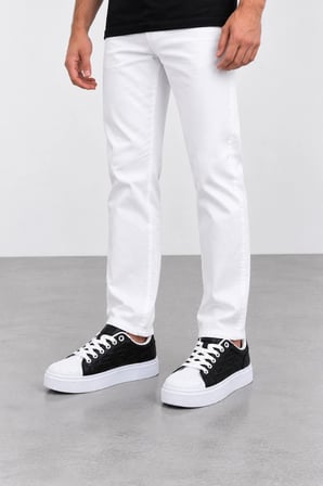 Astrum Erkek Bağcıklı Günlük Sneaker Spor Ayakkabı Siyah-Beyaz