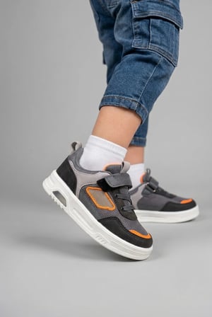 Glitch Çocuk Işıklı Spor Ayakkabı – Cırtlı Bağcıklı Rahat Günlük Sneaker - Füme