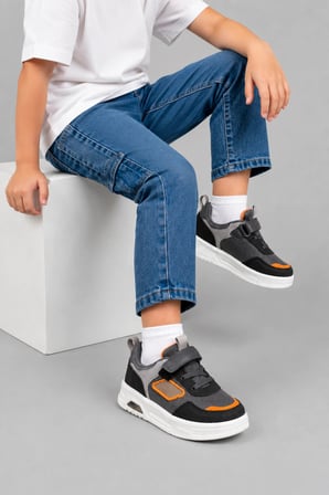 Glitch Çocuk Işıklı Spor Ayakkabı – Cırtlı Bağcıklı Rahat Günlük Sneaker - Füme