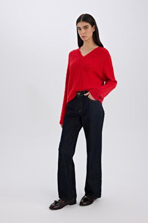 DeFacto Relax Fit V Yaka Saç Örgülü Triko Kırmızı Kazak C9060AX24WNRD56
