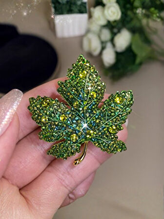 Yeşil Zirkon Taşlı Akağaç Yaprağı Broş