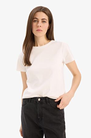 DeFacto Regular Fit Bisiklet Yaka Basic Düz Kısa Kollu Tişört E5451AX25SPER105