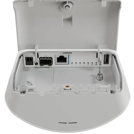 MikroTik mANTBox ax 15s Dış Mekan Wi-Fi 6 PtMP Cihazı