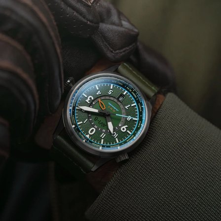 AVI-8 Flyboy Wingman Worldtimer GMT AV-4120-05 Otomatik Erkek Kol Saati