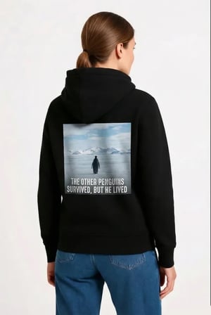 Sırt Baskılı Kadın Salaş Stil Siyah Oversize Hoodie - Survivor Penguin Temalı, Felsefi Yazılı Kapüşonlu Sweatshirt