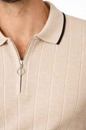 Fitilli Örgü Erkek Günlük Stil Bej Fermuarlı Yaka Kısa Kollu Triko Tişört