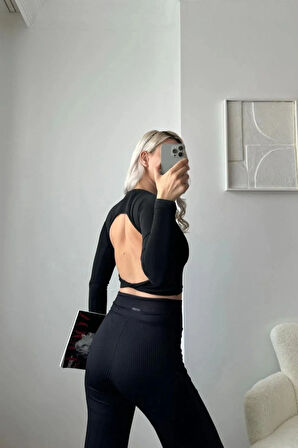 Sırt Dekolte Scuba Kumaş Bisiklet Yaka Basic Crop Bluz