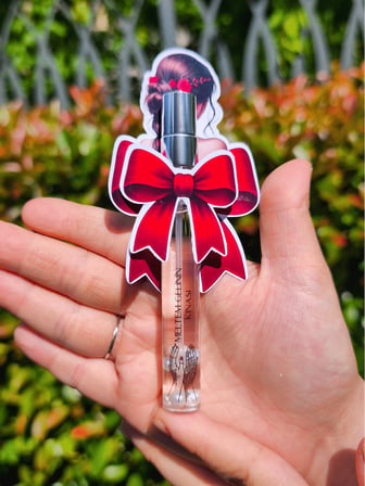 Pamuğum Atelier Kişiye Özel Tasarım Kartlı 10 ml Sprey Kolonya Şişesi Kına Hediyeliği (25 Adet)