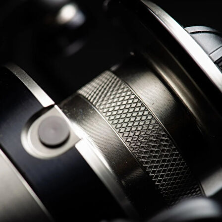 YekOutdoor Profesyonel Olta Seti Okuma Makaira Surf 4,50 cm 100-250 3 Parça Yellow Surf Kamışı&Savage Gear SGS8 8000 FD 8+1BB Olta Makinesi