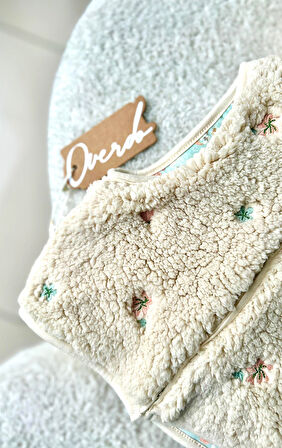 Fermuarlı Teddy Kumaş Kapüşonlu Kız Bebek Yelek