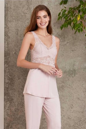 Pierre Cardin Dantelli Sabahlıklı Penye Pijama Takımı Pudra