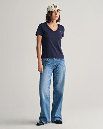 GANT Kadın Lacivert Regular Fit V Yaka T-Shirt