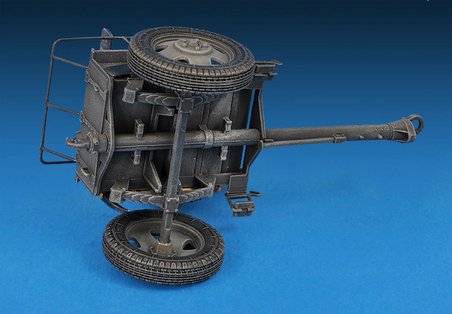 MiniArt 35115 1:35 Sovyet Top Arabası Ön Parçası 52-R-353M Mod.1942"