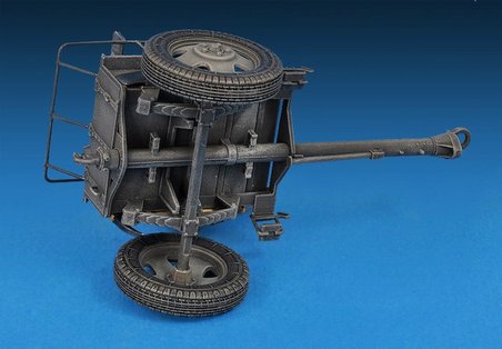 MiniArt 35115 1:35 Sovyet Top Arabası Ön Parçası 52-R-353M Mod.1942"