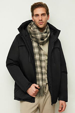 Erkek Siyah Elyaflı Rüzgar Geçirmez Kapüşonlu Kışlık Mont & Kaban & Parka | S