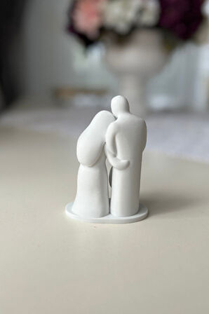 Aşk ve Birlik Temalı Aile Heykeli - Dekoratif Anneler Günü Babalar Günü Hediyesi (10x7 cm)