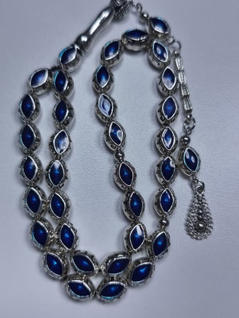 Mavi Mineli Metal Alpaka Özel Tasarım Ağır Tesbih (11 x 8 x 6 mm)