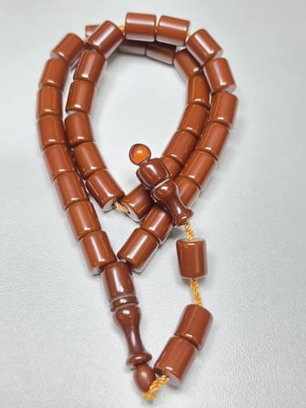 Muhammed Azazi Usta İşçilikli Sıkma Kehribar Tesbih Kesme Kesim (9 x 11 mm)