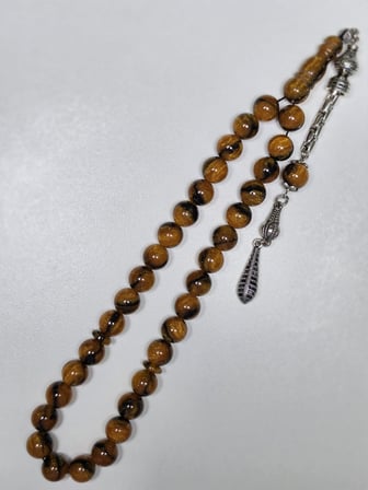 Kaplan Gözü Simli Katalin Kehribar Tesbih Küre Kesim (10 x 10 mm)
