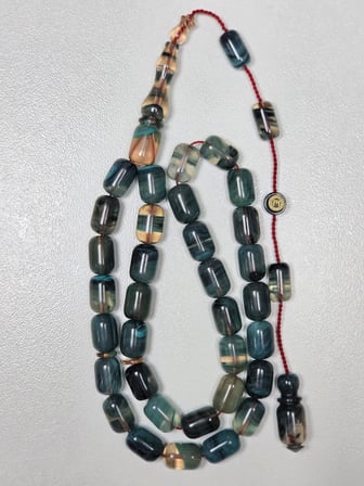 Erkan Çubukçu Usta İmzalı Multi Renk Sıkma Kehribar Tesbih Kapsül Kesim (7 x 10 mm)