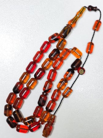 Erkan Çubukçu Usta İmzalı Multi Renk Sıkma Kehribar Tesbih Kapsül Kesim (7 x 10 mm)