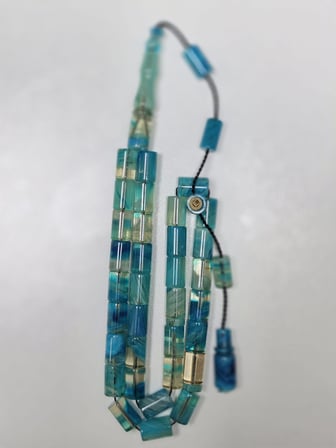 Erkan Çubukçu Usta İmzalı Multi Renk Sıkma Kehribar Tesbih Kesme Kesim (7 x 10 mm)