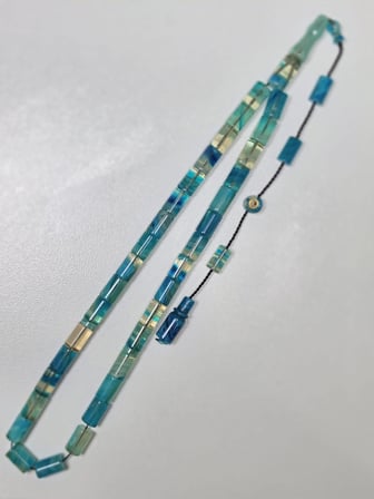 Erkan Çubukçu Usta İmzalı Multi Renk Sıkma Kehribar Tesbih Kesme Kesim (7 x 10 mm)