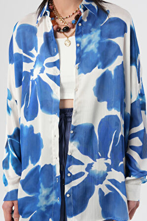 KADIN BÜYÜK ÇİÇEK DESENLİ OVERSİZE GÖMLEK