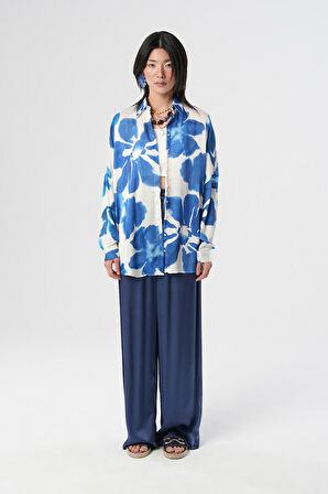 KADIN BÜYÜK ÇİÇEK DESENLİ OVERSİZE GÖMLEK