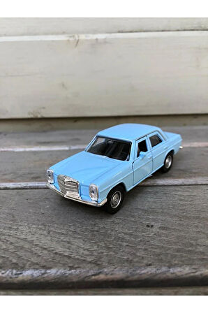 Welly Mercedes-Benz W114 220 Diecast Metal Araba Model Araba Oyuncak Araba Çek Bırak Araba 12 Cm