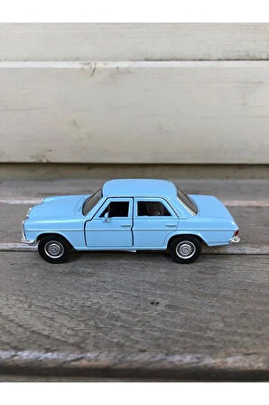 Welly Mercedes-Benz W114 220 Diecast Metal Araba Model Araba Oyuncak Araba Çek Bırak Araba 12 Cm