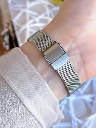 FERRO Silver Hasır Kordonlu Renk Atmaz 30 Metre Suya Dayanıklı Özel Tasarım Kadın KolSaati 21234